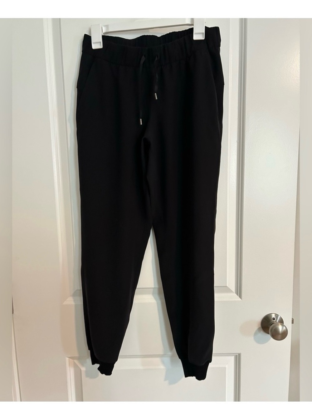 Lululemon On the Fly Jogger